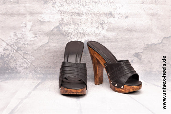 1004 - High quality handmade high heels with real wooden sole and genuine leather. 