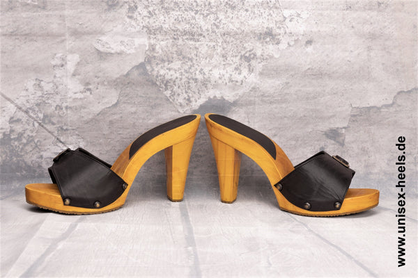 1012s - High-quality, handmade high-heeled mules with real wooden soles, real leather and an adjustable buckle