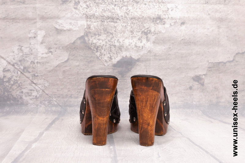 1004 - Hochwertige handgefertigte High-Heels mit echter Holzsohle und echtem Leder