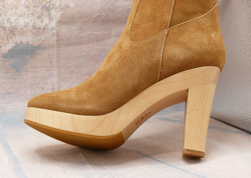 UNISEX HEELS - 2004 | High Heel Stiefel | handgefertigt | kleine & große Größen | echt Holzsohle und echt Leder | Farbe Braun | High Heels Plateau | Hohe Schuhe für Jeden | Bequeme Stiefel